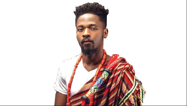 Johnny Drille Picture 1