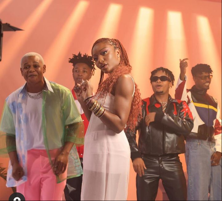 Mavin Records Artists on set shooting Overdose